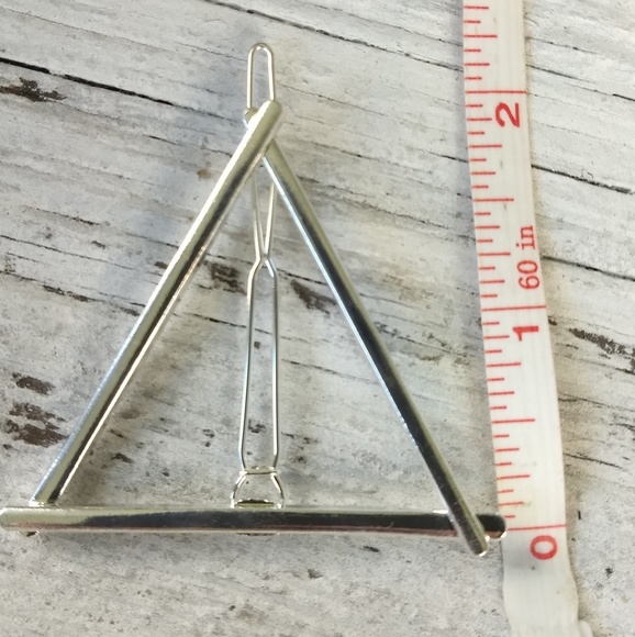 Silver Triangle Geometric Hair Barrette - Picture 6 of 7